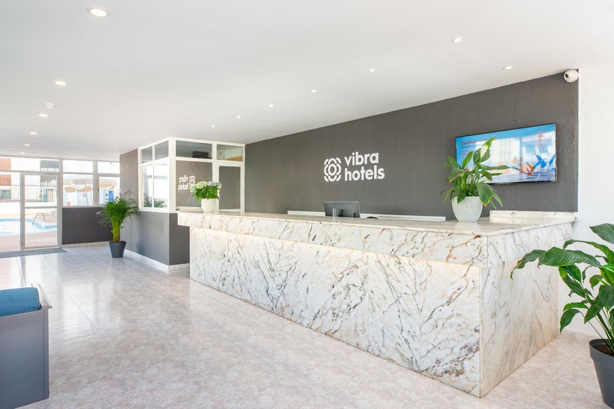 Sant Antoni de Portmany Hotel Apartamentos Vibra Central City - Adults Only מראה חיצוני תמונה