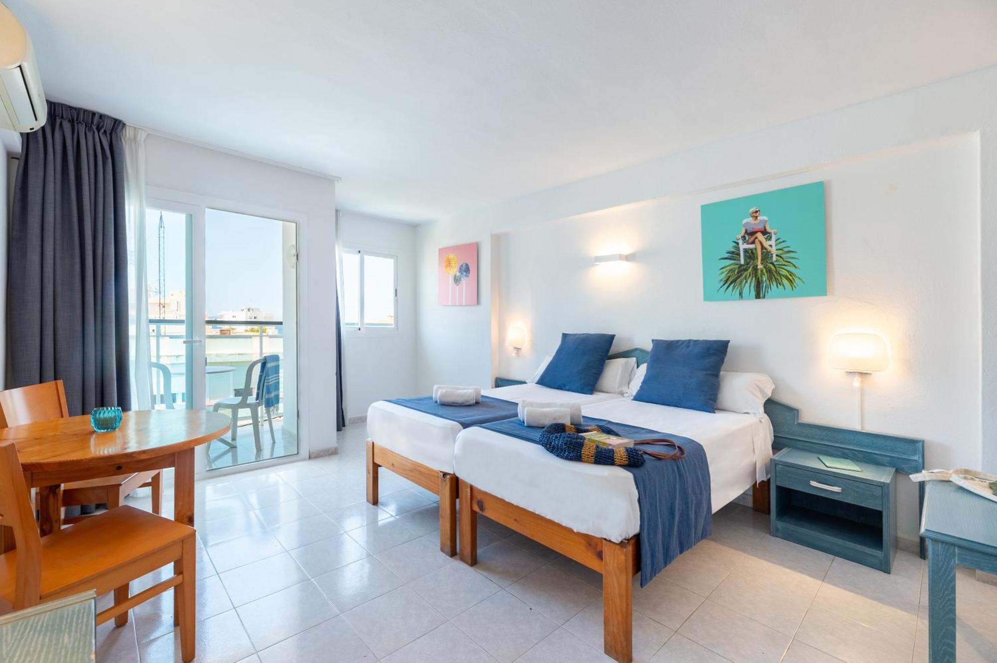 Sant Antoni de Portmany Hotel Apartamentos Vibra Central City - Adults Only מראה חיצוני תמונה