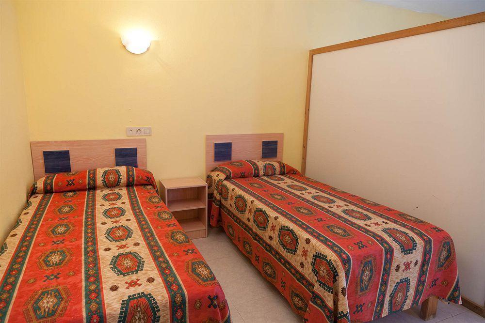 Sant Antoni de Portmany Hotel Apartamentos Vibra Central City - Adults Only מראה חיצוני תמונה