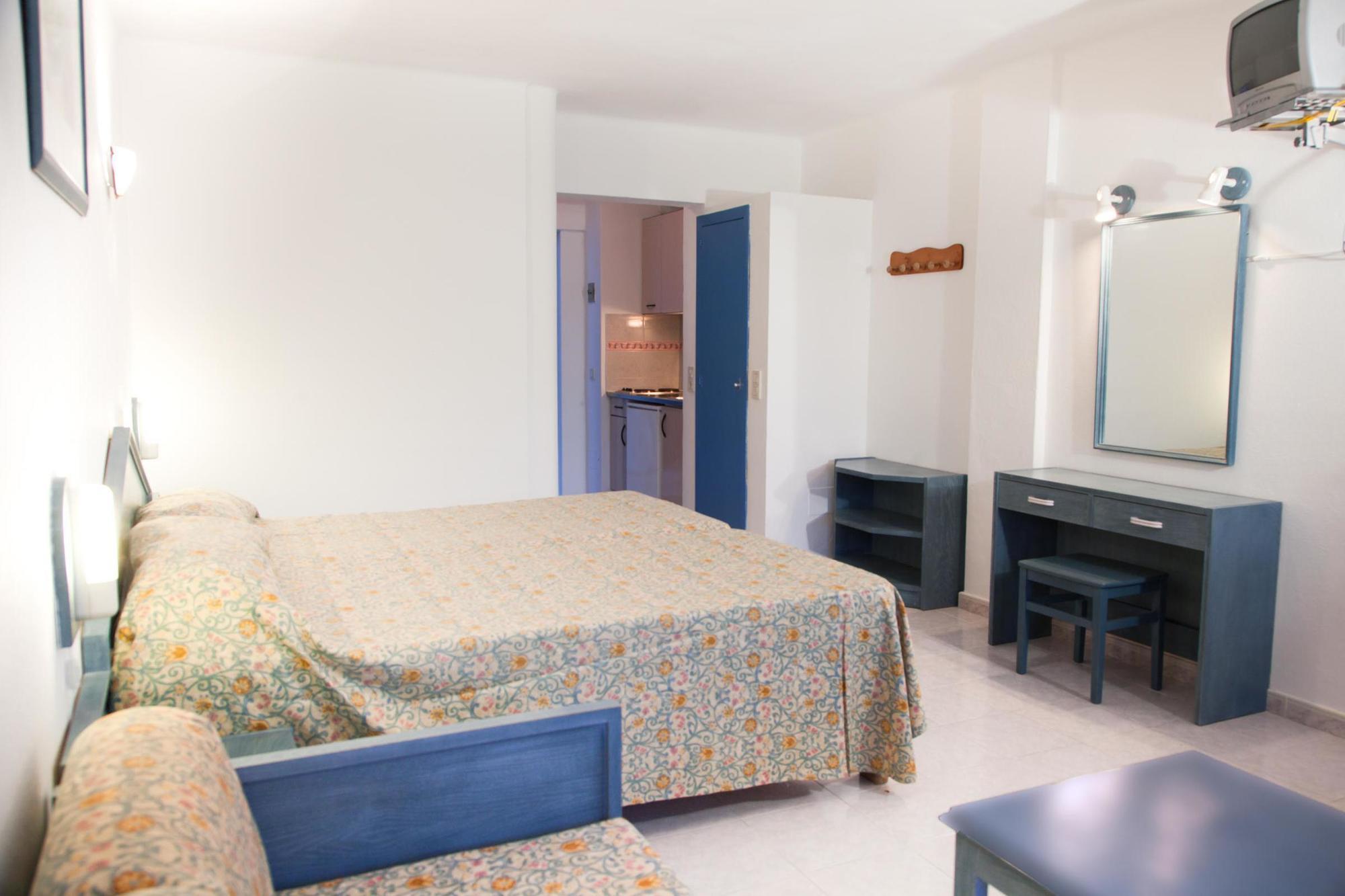 Sant Antoni de Portmany Hotel Apartamentos Vibra Central City - Adults Only מראה חיצוני תמונה