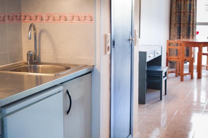 Sant Antoni de Portmany Hotel Apartamentos Vibra Central City - Adults Only מראה חיצוני תמונה