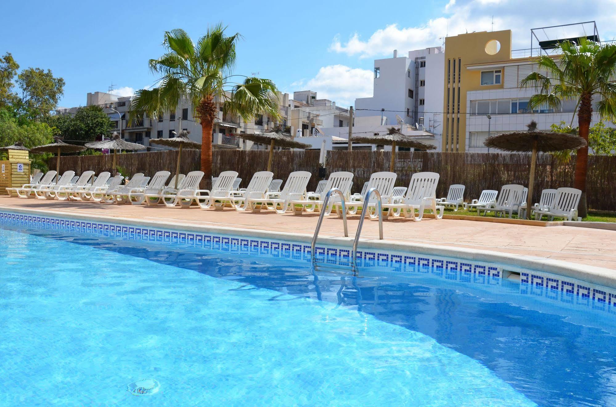 Sant Antoni de Portmany Hotel Apartamentos Vibra Central City - Adults Only מראה חיצוני תמונה
