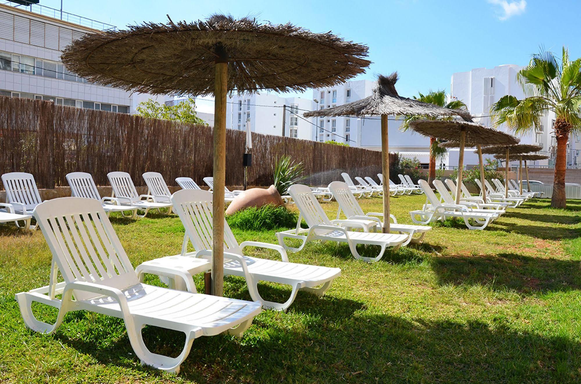 Sant Antoni de Portmany Hotel Apartamentos Vibra Central City - Adults Only מראה חיצוני תמונה